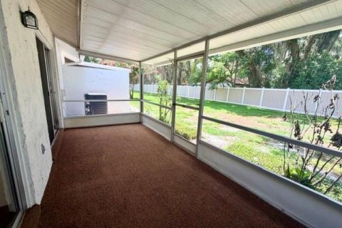 Condo in Winter Park, Florida, 2 bedrooms  № 2232096 - photo 23