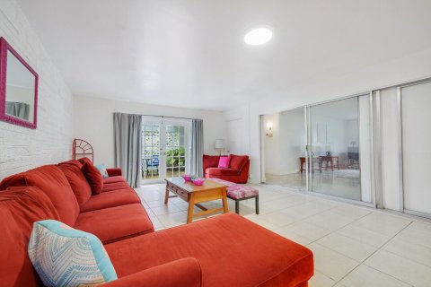 Casa en venta en West Palm Beach, Florida, 3 dormitorios, 190.73 m2 № 2412159 - foto 3