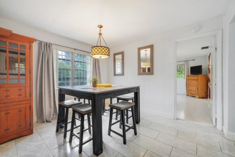 Casa en venta en West Palm Beach, Florida, 3 dormitorios, 190.73 m2 № 2412159 - foto 16