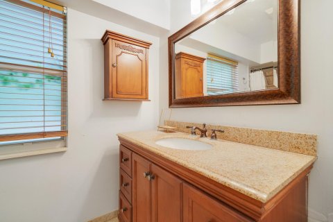 Casa en venta en West Palm Beach, Florida, 3 dormitorios, 190.73 m2 № 2412159 - foto 19