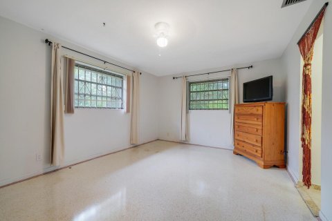 Casa en venta en West Palm Beach, Florida, 3 dormitorios, 190.73 m2 № 2412159 - foto 17
