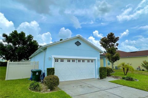 House in Lake Alfred, Florida 3 bedrooms, 133.78 sq.m. № 1881096 - photo 4