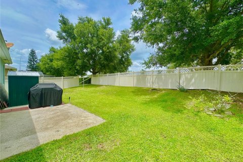 House in Lake Alfred, Florida 3 bedrooms, 133.78 sq.m. № 1881096 - photo 23