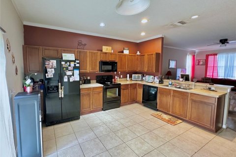 House in Lake Alfred, Florida 3 bedrooms, 133.78 sq.m. № 1881096 - photo 11