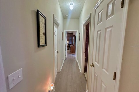 House in Lake Alfred, Florida 3 bedrooms, 133.78 sq.m. № 1881096 - photo 19