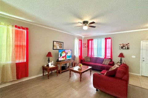 House in Lake Alfred, Florida 3 bedrooms, 133.78 sq.m. № 1881096 - photo 9