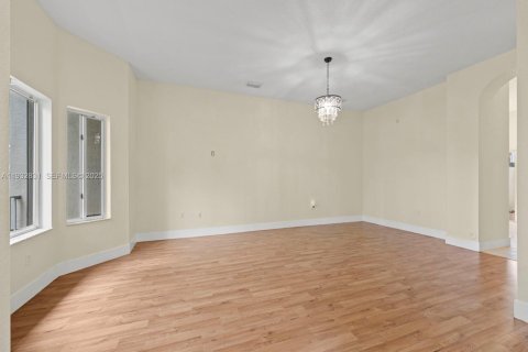 Townhouse in Homestead, Florida 2 bedrooms, 132.94 sq.m. № 1991773 - photo 2