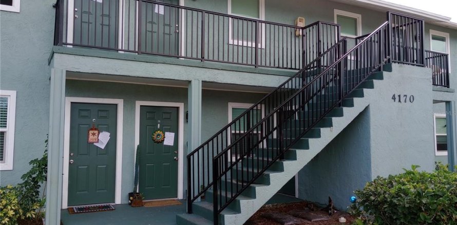 Appartement à Titusville, Floride 2 chambres, 75.07 m2 № 2101081