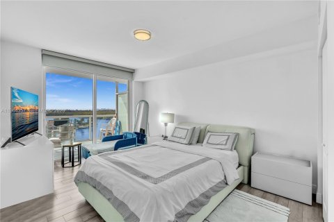 Appartement à louer à Sunny Isles Beach, Floride: 2 chambres, 158.86 m2 № 2026773 - photo 13