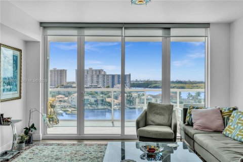 Appartement à louer à Sunny Isles Beach, Floride: 2 chambres, 158.86 m2 № 2026773 - photo 5