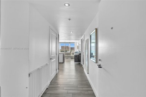 Appartement à louer à Sunny Isles Beach, Floride: 2 chambres, 158.86 m2 № 2026773 - photo 16