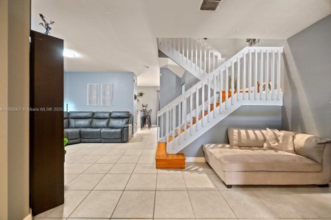 Купить таунхаус в Хайалиа, Флорида 3 спальни, 153.29м2, № 1748003 - фото 15