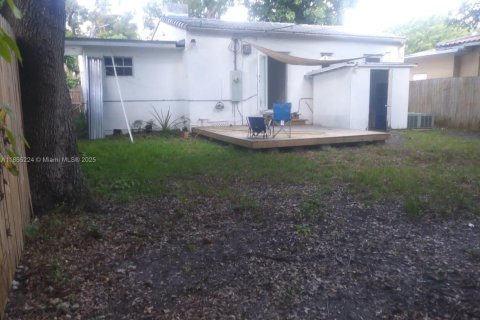 Villa ou maison à vendre à Miami, Floride: 3 chambres, 94.76 m2 № 1882576 - photo 3