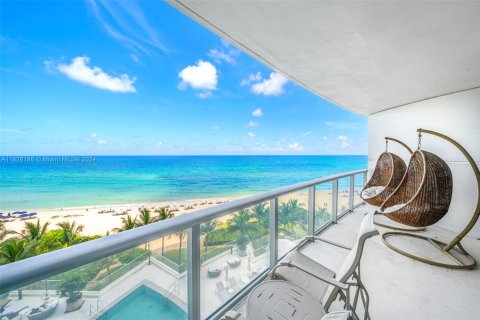 Copropriété à vendre à Sunny Isles Beach, Floride: 3 chambres, 179.02 m2 № 1272528 - photo 3