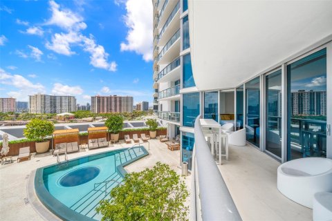 Copropriété à vendre à Sunny Isles Beach, Floride: 3 chambres, 179.02 m2 № 1272528 - photo 22