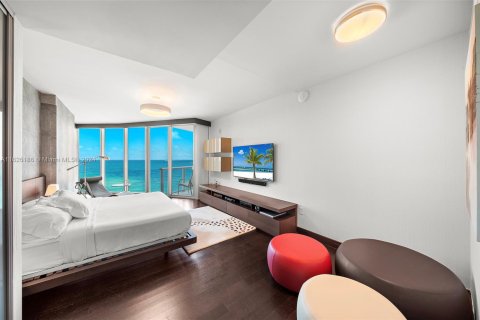 Copropriété à vendre à Sunny Isles Beach, Floride: 3 chambres, 179.02 m2 № 1272528 - photo 12