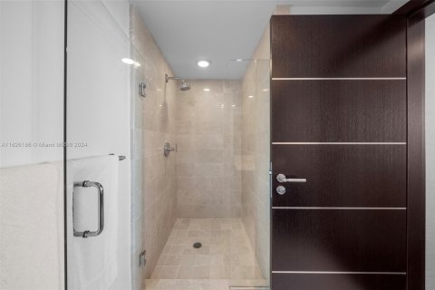 Copropriété à vendre à Sunny Isles Beach, Floride: 3 chambres, 179.02 m2 № 1272528 - photo 26