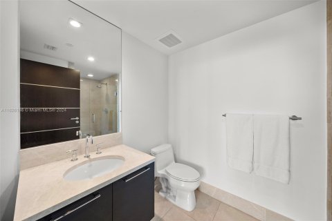 Copropriété à vendre à Sunny Isles Beach, Floride: 3 chambres, 179.02 m2 № 1272528 - photo 25