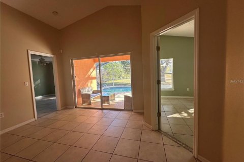 Casa en venta en Clermont, Florida, 5 dormitorios, 155.15 m2 № 2202222 - foto 8