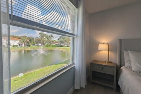 Купить таунхаус в Бока-Ратон, Флорида 2 спальни, 104.98м2, № 2024775 - фото 13