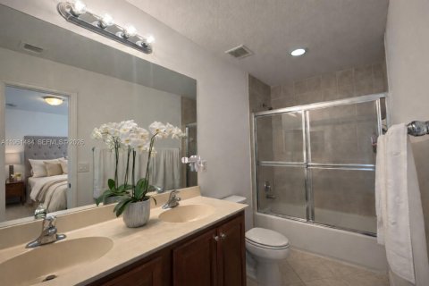 Купить таунхаус в Бока-Ратон, Флорида 2 спальни, 104.98м2, № 2024775 - фото 14