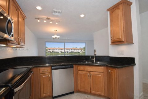 Купить таунхаус в Бока-Ратон, Флорида 2 спальни, 104.98м2, № 2024775 - фото 7