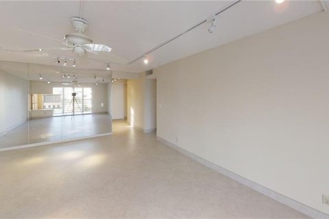 Снять в аренду кондоминиум в Дания-Бич, Флорида 3 комнаты, 110.55м2, № 2181936 - фото 24