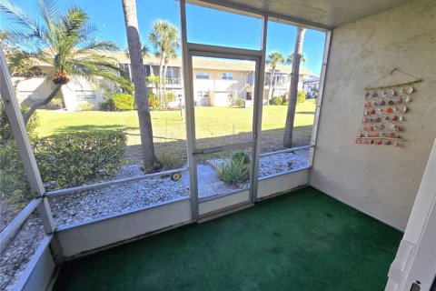 Copropriété à louer à Bradenton, Floride: 2 chambres, 85.93 m2 № 2097421 - photo 16