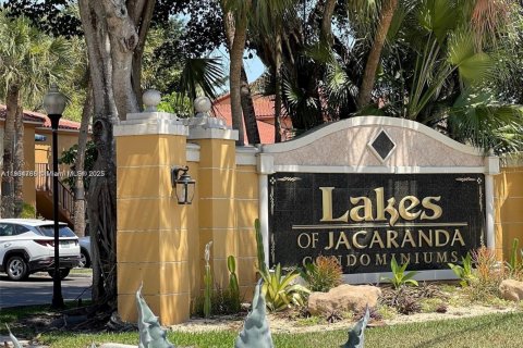 Copropriété à louer à Plantation, Floride: 1 chambre, 68.19 m2 № 1955167 - photo 1