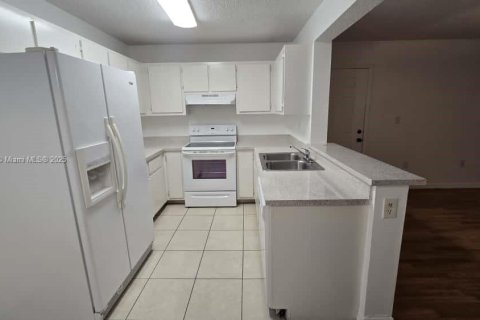 Copropriété à louer à Plantation, Floride: 1 chambre, 68.19 m2 № 1955167 - photo 7