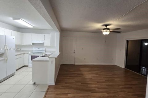 Copropriété à louer à Plantation, Floride: 1 chambre, 68.19 m2 № 1955167 - photo 11