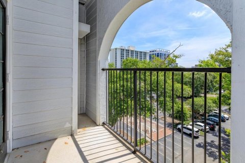 Condo in Orlando, Florida, 1 bedroom  № 1832041 - photo 16