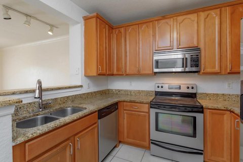 Condo in Orlando, Florida, 1 bedroom  № 1832041 - photo 3