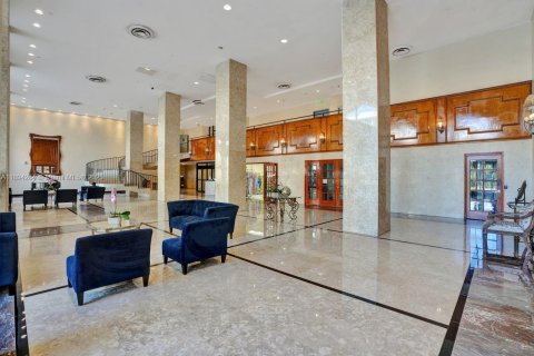 Copropriété à vendre à Miami Beach, Floride: 1 chambre, 86.4 m2 № 1946095 - photo 3