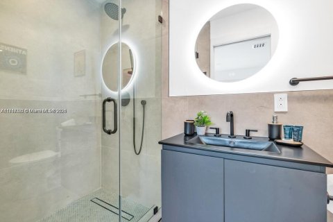 Снять в аренду виллу или дом в Халландейл-Бич, Флорида 2 спальни, 111.48м2, № 1958778 - фото 10