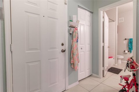 Condo in Orlando, Florida, 2 bedrooms  № 1521947 - photo 29