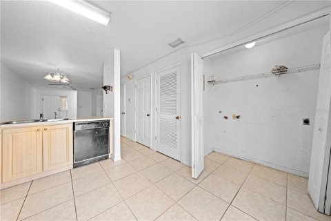 Купить таунхаус в Киссимми, Флорида 6 комнат, 128.21м2, № 1843170 - фото 16