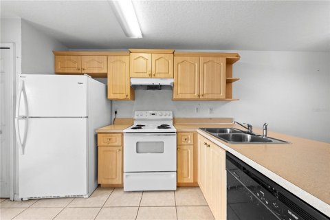 Купить таунхаус в Киссимми, Флорида 6 комнат, 128.21м2, № 1843170 - фото 14