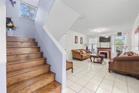 Villa ou maison à louer à Temple Terrace, Floride: 3 chambres, 180.79 m2 № 1747260 - photo 16