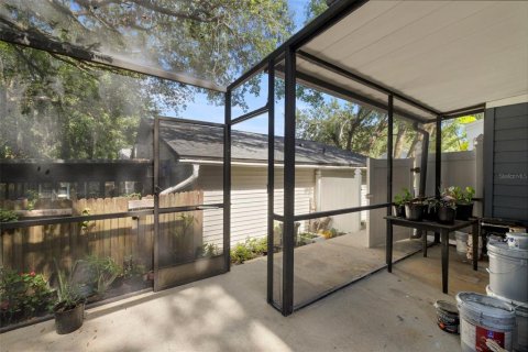 Villa ou maison à louer à Temple Terrace, Floride: 3 chambres, 180.79 m2 № 1747260 - photo 29