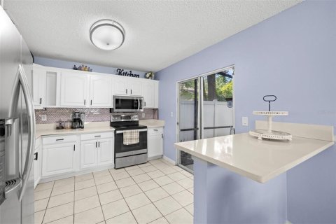 Villa ou maison à louer à Temple Terrace, Floride: 3 chambres, 180.79 m2 № 1747260 - photo 11