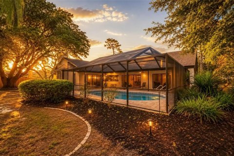 House in Clearwater, Florida 4 bedrooms, 240.99 sq.m. № 2221652 - photo 6