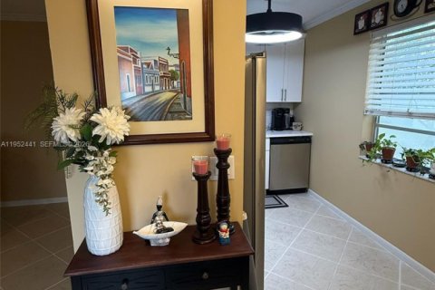 Condominio en venta en Delray Beach, Florida, 2 dormitorios, 83.8 m2 № 2054436 - foto 3