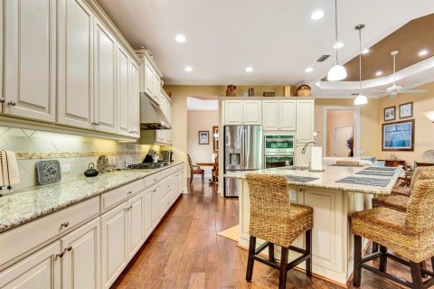 House in Lakewood Ranch, Florida 3 bedrooms, 249.07 sq.m. № 1912897 - photo 19