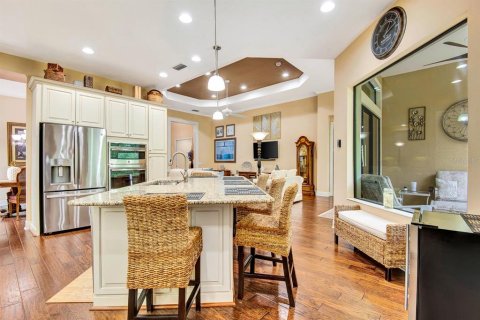 House in Lakewood Ranch, Florida 3 bedrooms, 249.07 sq.m. № 1912897 - photo 17