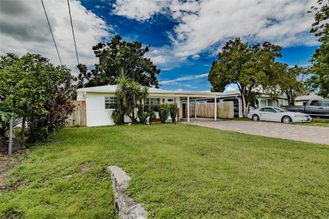 House in Tampa, Florida 2 bedrooms, 147.71 sq.m. № 1885291 - photo 7