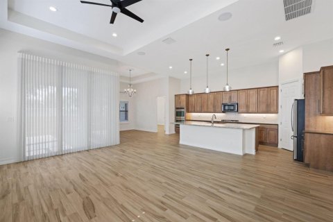 Villa ou maison à vendre à Parkland, Floride: 4 chambres, 225.47 m2 № 2261555 - photo 5
