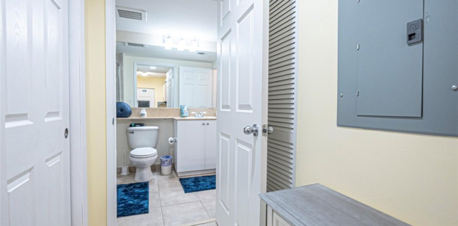 Condominio en Boynton Beach, Florida, 2 dormitorios  № 1225657