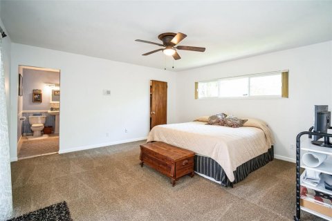 House in Clearwater, Florida 4 bedrooms, 245.73 sq.m. № 1242880 - photo 29