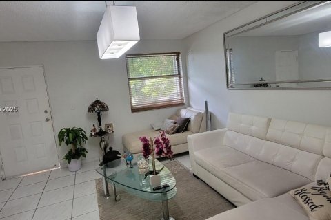 Condo à Miami, Floride, 2 chambres № 2079311